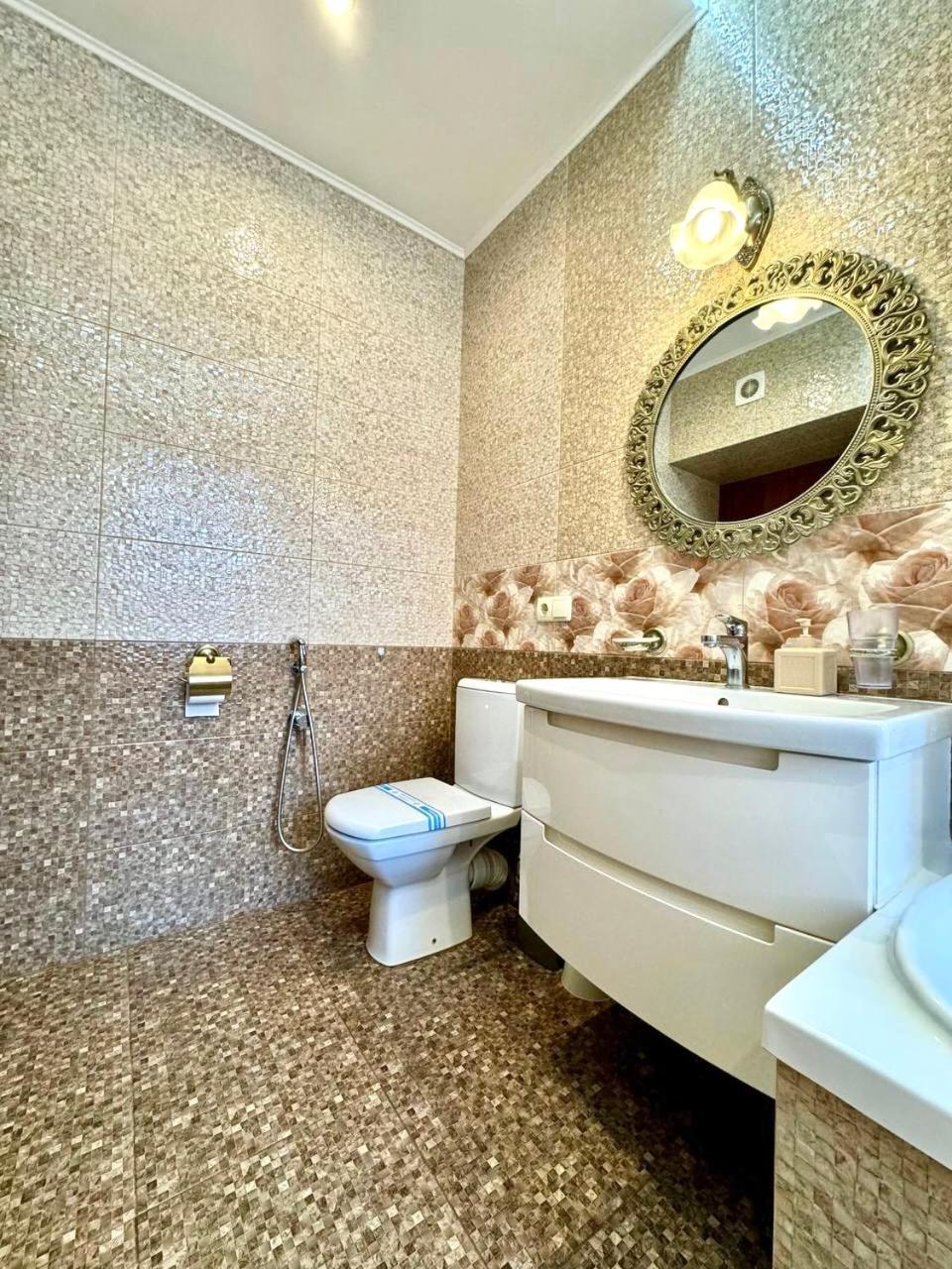 Apartpoltava Вишукані Просторі Апартаменти, Аграрний Університет, Звітна Документація Extérieur photo