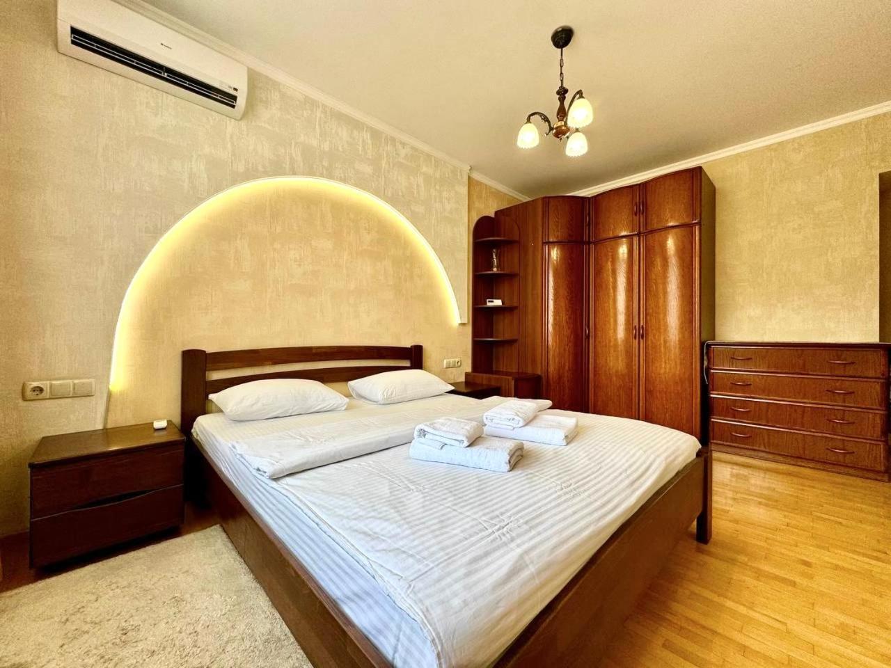 Apartpoltava Вишукані Просторі Апартаменти, Аграрний Університет, Звітна Документація Extérieur photo